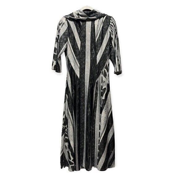 Signature By Robbie Bee Long Dress Size M Shawl Collar Animal Print‎ Black Gray - Picture 2 of 10